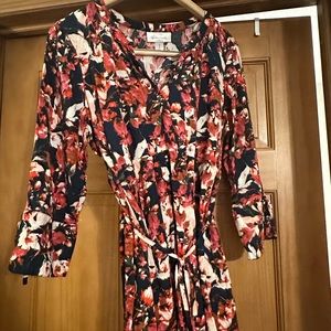 Motherhood maternity floral tie top. M